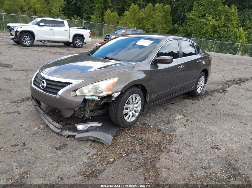 2014 Nissan Altima, Front End, IAAI, VIN 1N4AL3AP3EC196746 — photo 2
