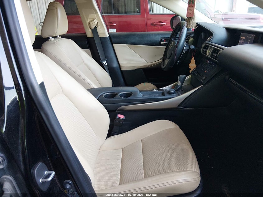 2016 LEXUS IS 200T auction photo 5