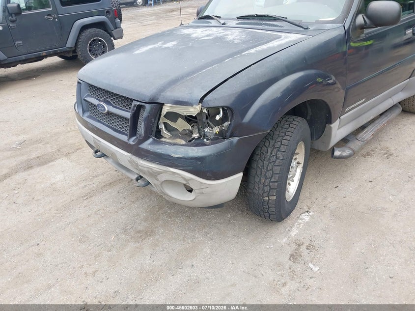 2001 FORD EXPLORER SPORT auction photo 6