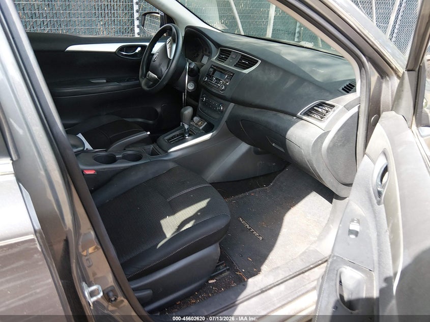 2016 NISSAN SENTRA auction photo 5