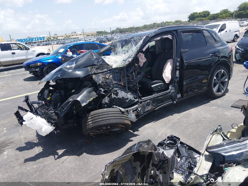 Vin: wa1mubfz4rp062569, lot: 46101087, audi q4 e-tron prestige 55 quattro 20242