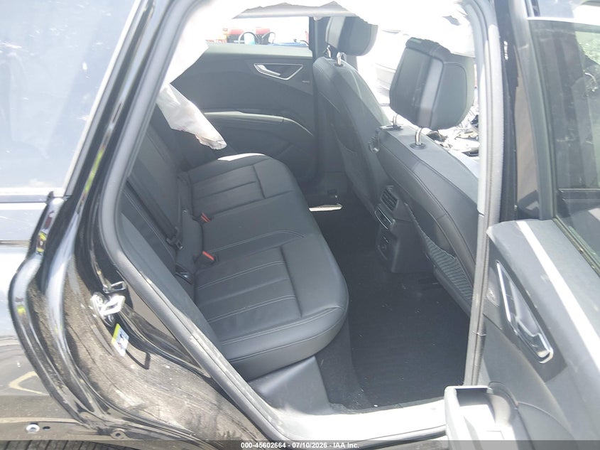AUDI Q4 E-TRON 2024 VIN WA1MUBFZ4RP062569
