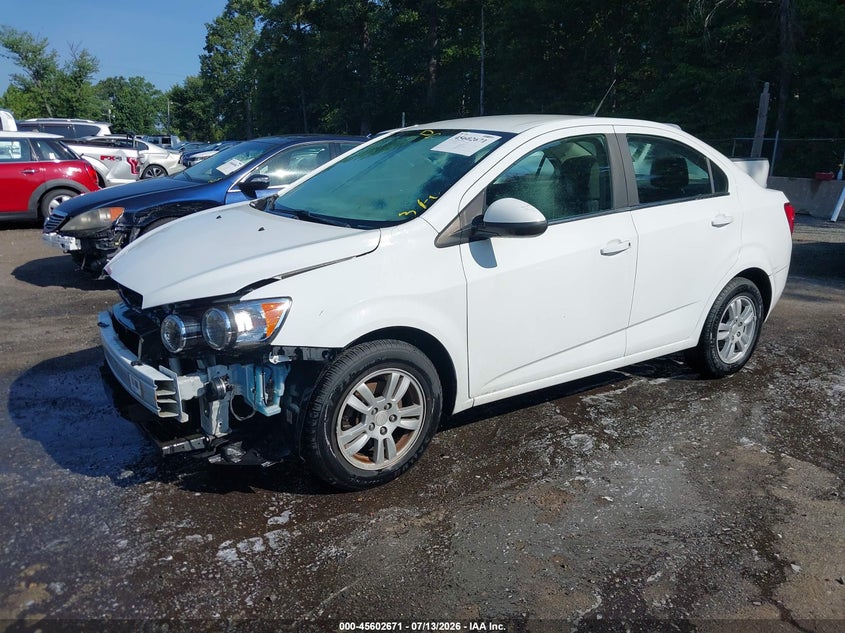 2014 Chevrolet Sonic, Удар спереди, IAAI, VIN 1G1JC5SH9E4103003 — фото 2