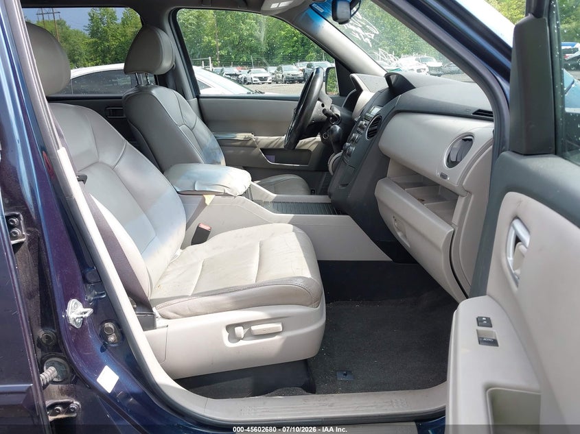 2012 HONDA PILOT auction photo 5