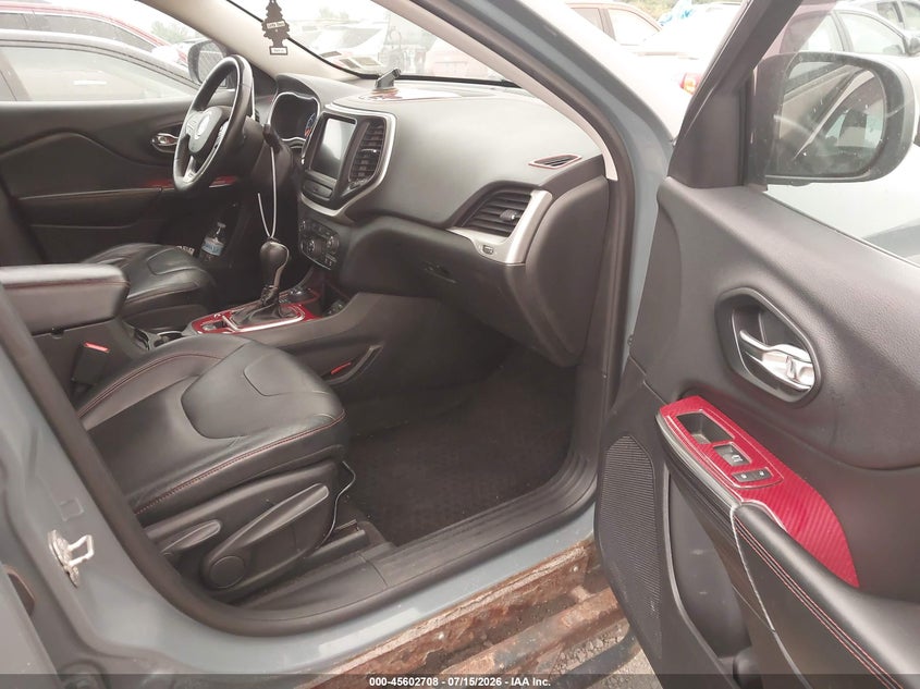 2014 JEEP CHEROKEE auction photo 5