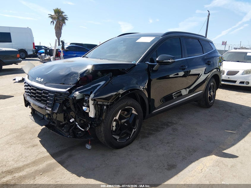 Фото 2 - KIA SPORTAGE HYBRID