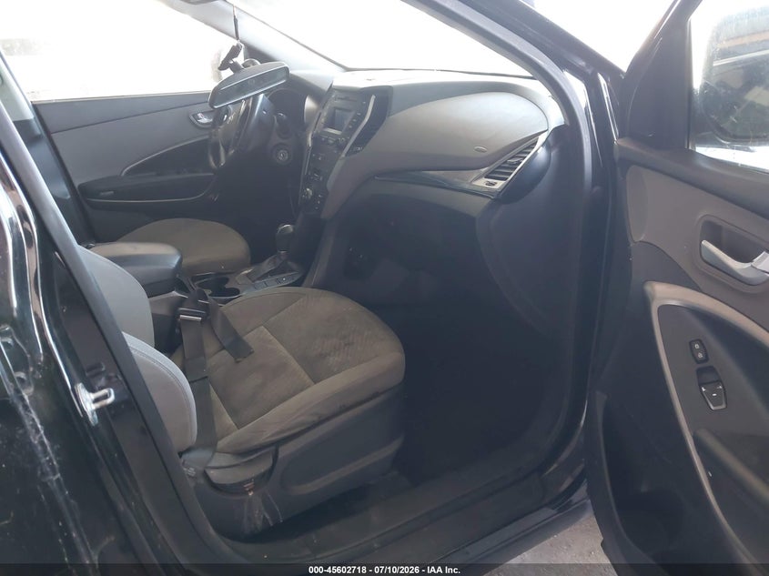 2014 HYUNDAI SANTA FE auction photo 5