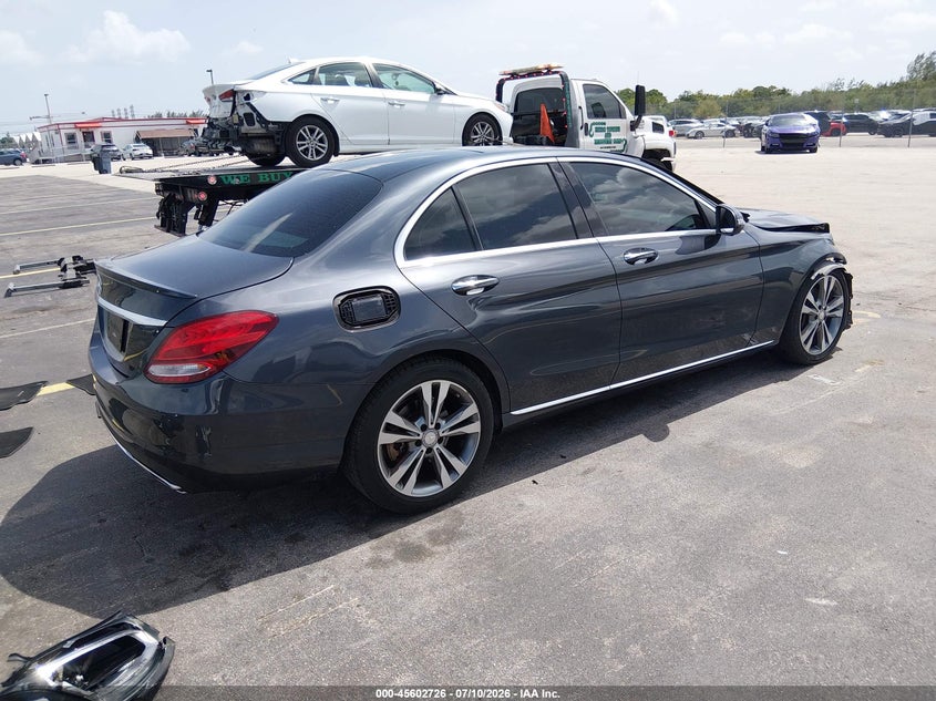 2016 MERCEDES-BENZ C 300 auction photo 4