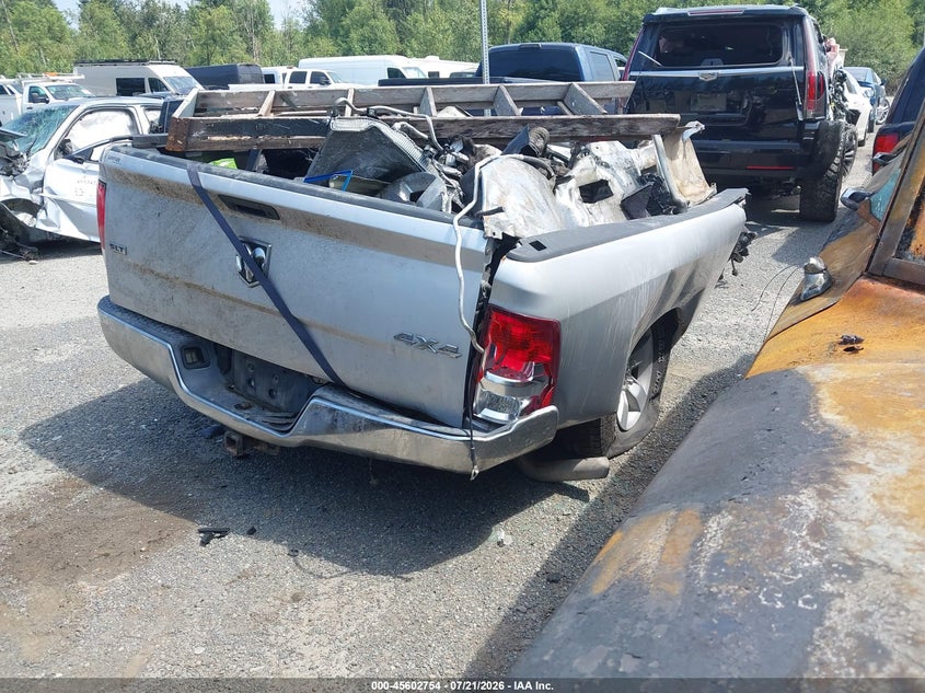 Vin: 1c6rr7gt0gs184061, lot: 46101178, ram 1500 slt 20164
