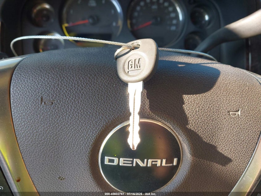 2007 GMC Yukon Xl Denali Denali VIN: 1GKFK66877J270999 Lot: 45602761