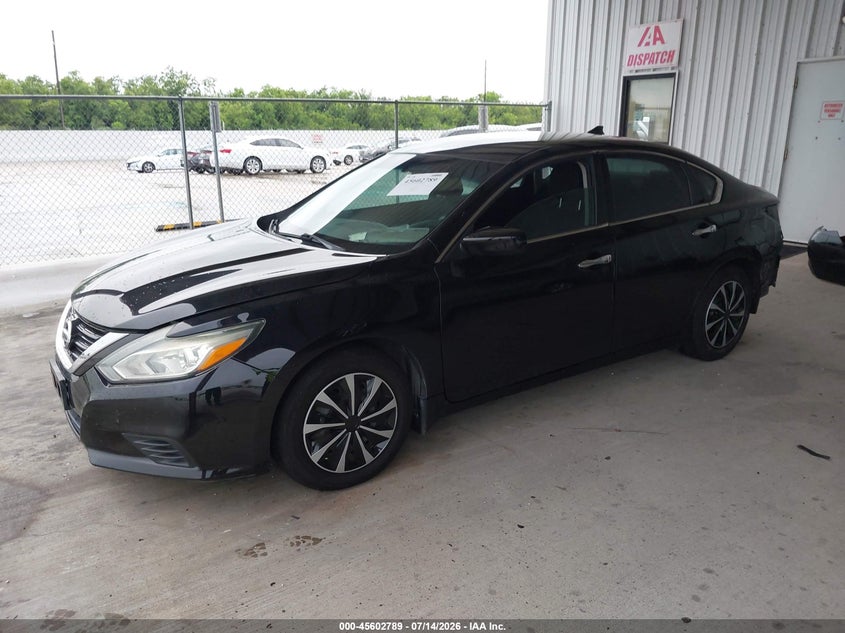 2017 Nissan Altima, Удар ззаду, IAAI, VIN 1N4AL3AP3HC271580 — фото 2