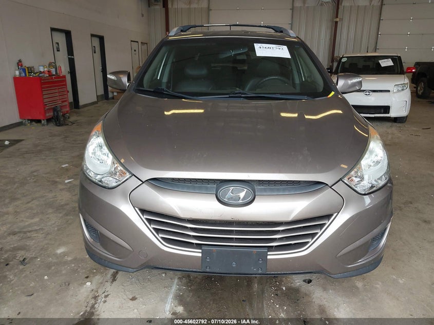 2012 HYUNDAI TUCSON auction photo 6