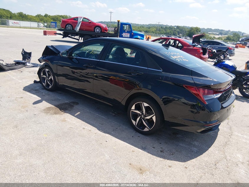 2021 HYUNDAI ELANTRA auction photo 3