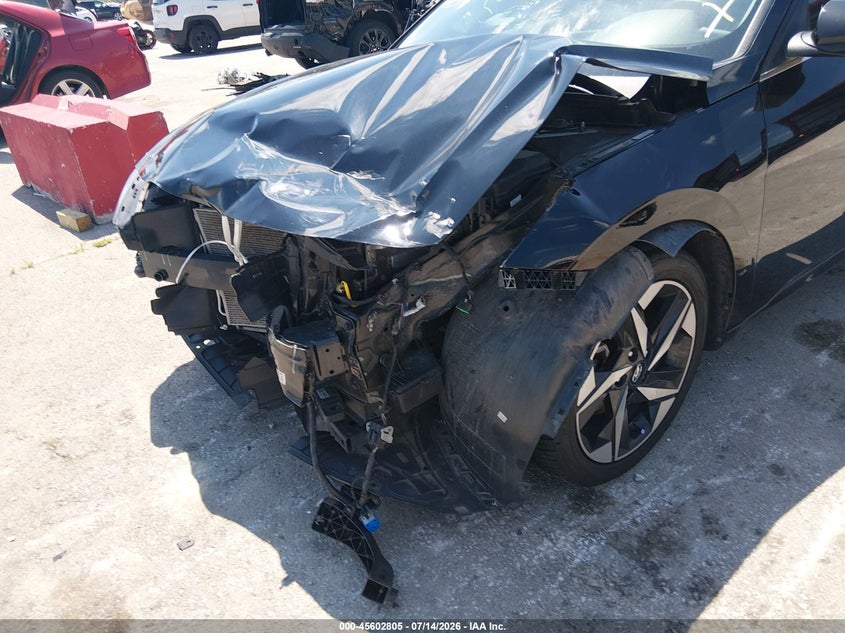 2021 HYUNDAI ELANTRA auction photo 6