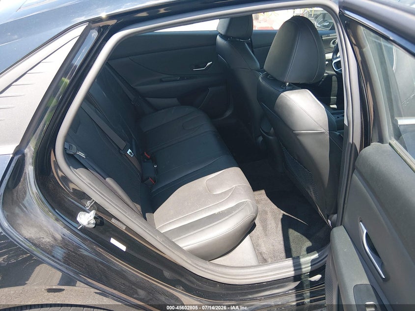 2021 HYUNDAI ELANTRA auction photo 8