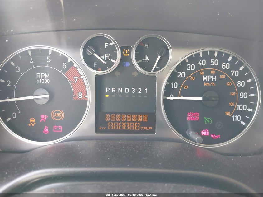 2010 HUMMER H3 SUV auction photo 7