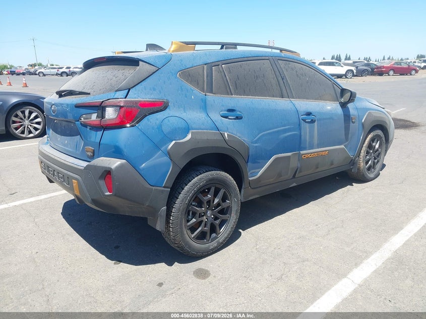 2024 SUBARU CROSSTREK auction photo 4