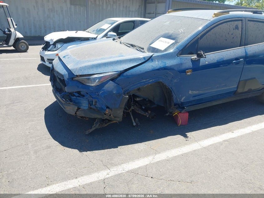 2024 SUBARU CROSSTREK auction photo 6