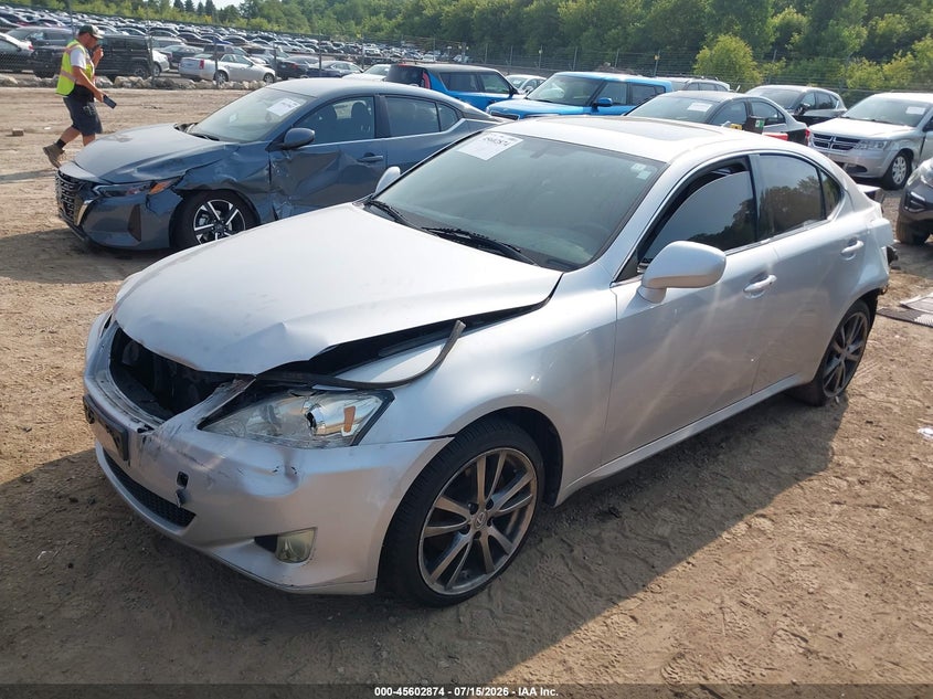 2007 LEXUS IS 250 auction photo 2