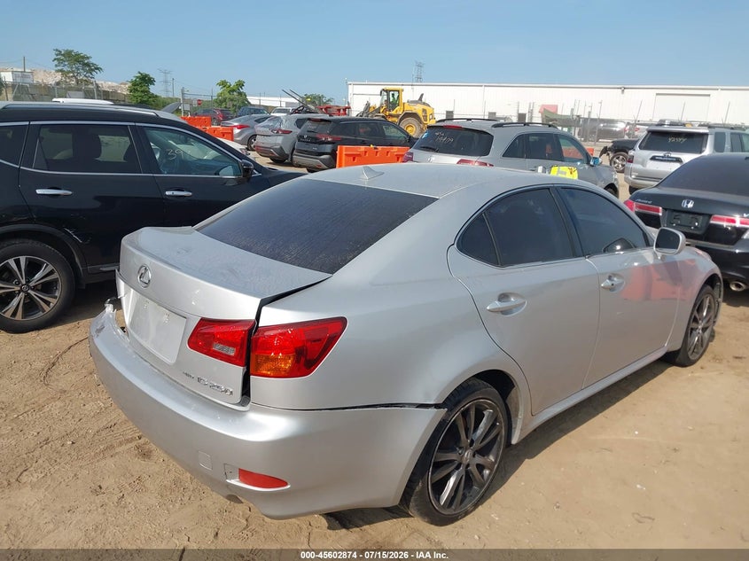 2007 LEXUS IS 250 auction photo 4