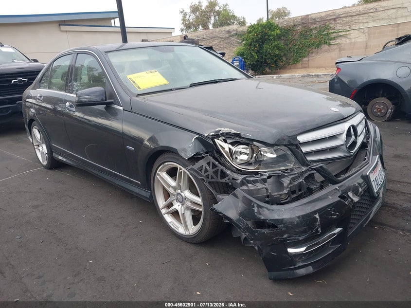 2012 Mercedes-Benz C 250 Sport, Перёд, IAAI, VIN WDDGF4HB7CR228805