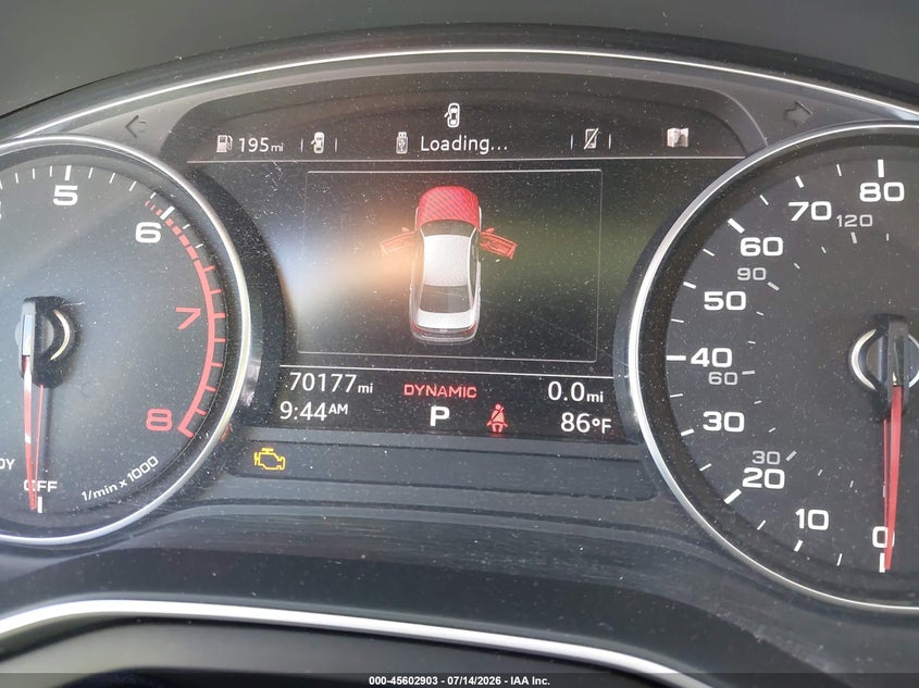 2017 AUDI A4 auction photo 7