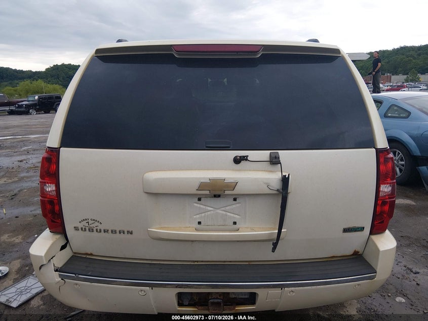 2010 Chevrolet Suburban 1500 Ltz VIN: 1GNUKKE33AR183179 Lot: 45602973