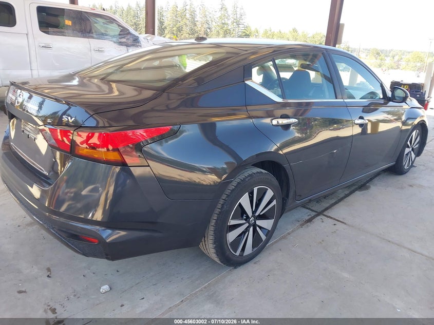 2022 NISSAN ALTIMA auction photo 4