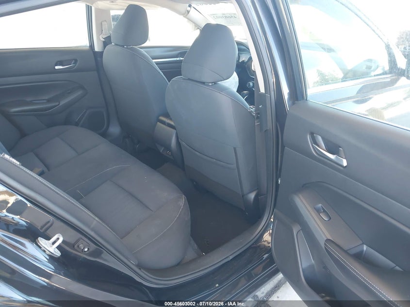 2022 NISSAN ALTIMA auction photo 8