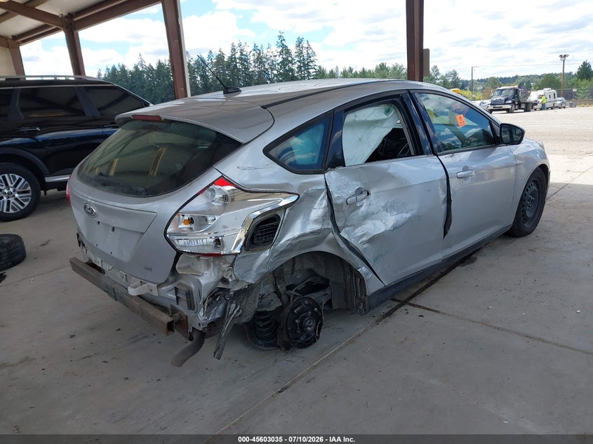 Vin: 1fahp3k25cl176226, lot: 46101458, ford focus se 20124