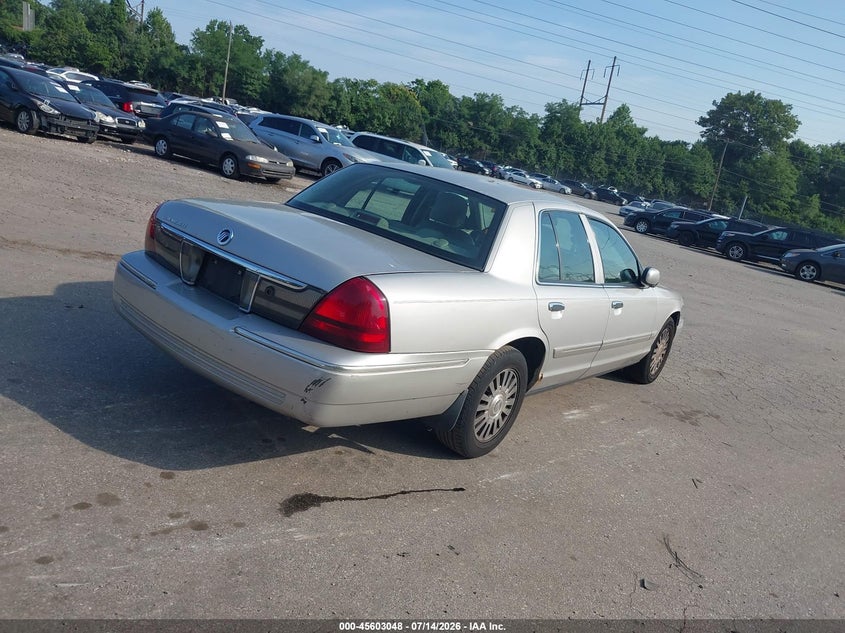 2008 MERCURY GRAND MARQUIS auction photo 4
