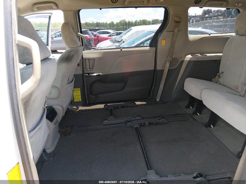 TOYOTA SIENNA 2013 VIN 5TDKK3DC4DS403720