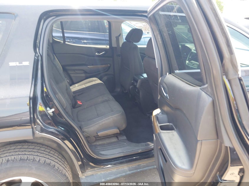 2019 GMC ACADIA auction photo 8