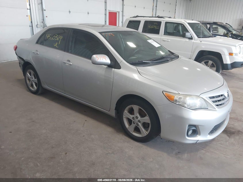 Vin: 2t1bu4ee3dc084142, lot: 46101542, toyota corolla le 2013 img_1