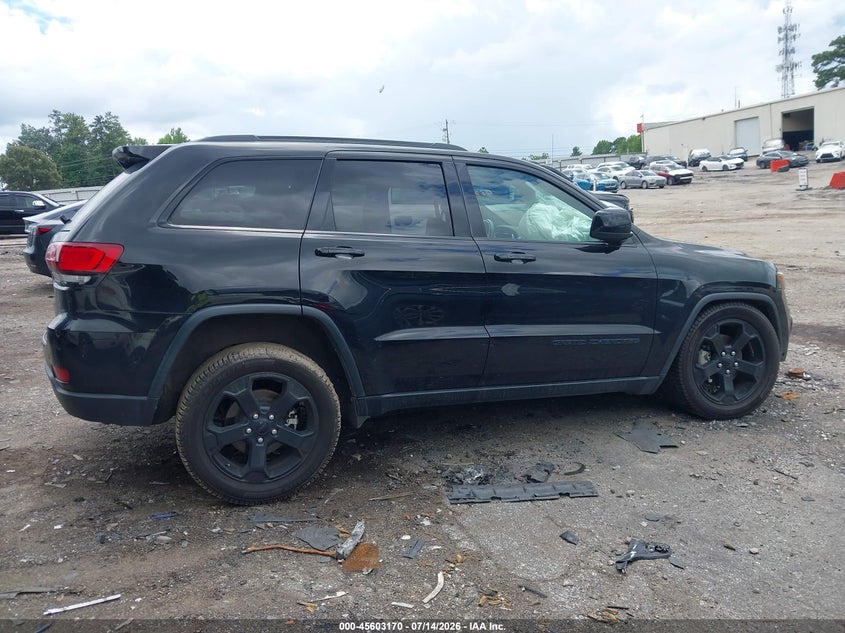 JEEP GRAND CHEROKEE - zdjęcie 13