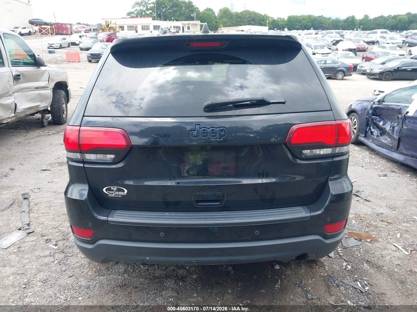 JEEP GRAND CHEROKEE - zdjęcie 16