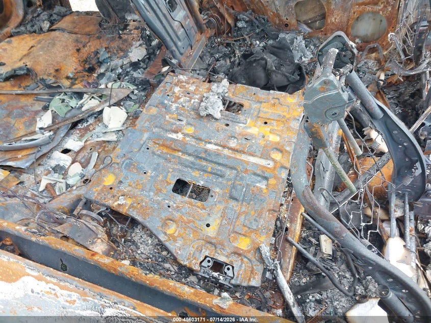 2021 SUBARU OUTBACK auction photo 8