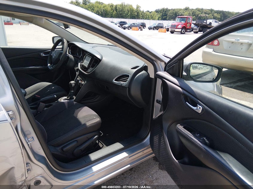 2015 DODGE DART auction photo 5