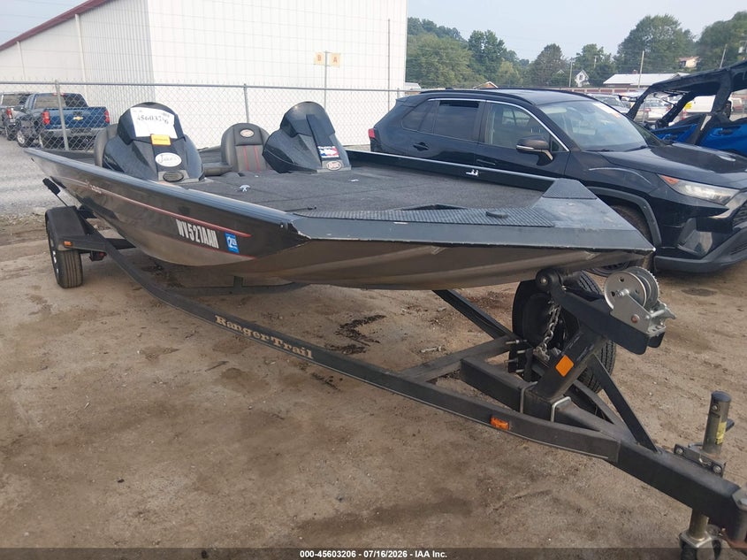 2014 RANGER RT188 TOURNAMENT SERIES BASS BOAT AND TRAILER auction photo 1
