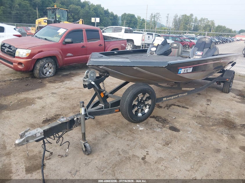 2014 RANGER RT188 TOURNAMENT SERIES BASS BOAT AND TRAILER auction photo 2