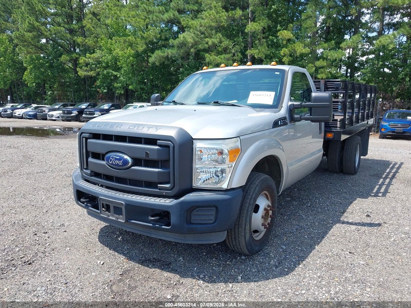 2016 Ford F-350 Chassis Xl 1FDRF3G60GEC87852 photo 1