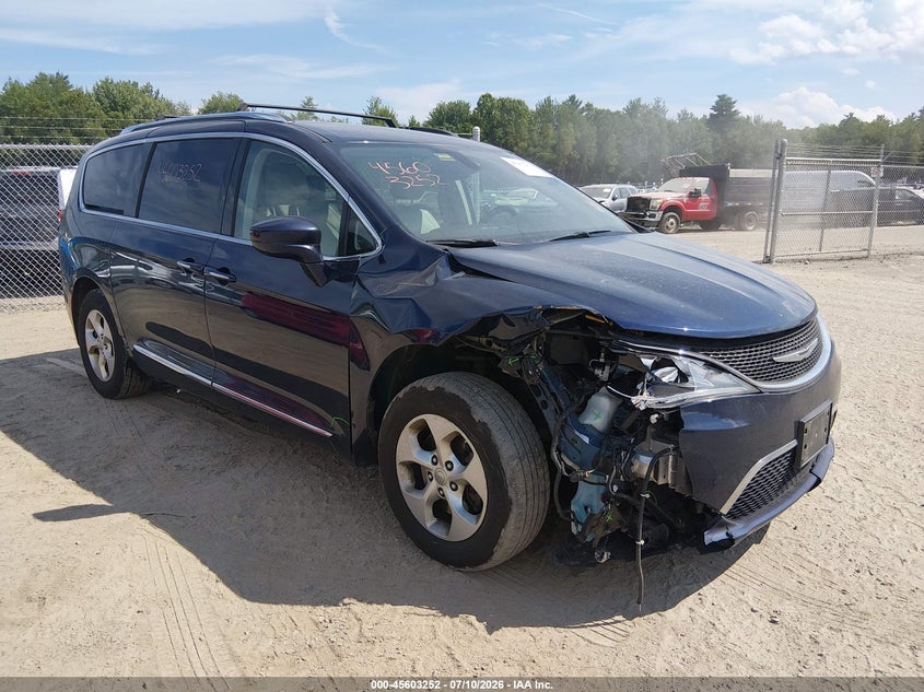 Vin: 2c4rc1eg8hr556004, lot: 46101675, chrysler pacifica touring-l plus 2017 img_1