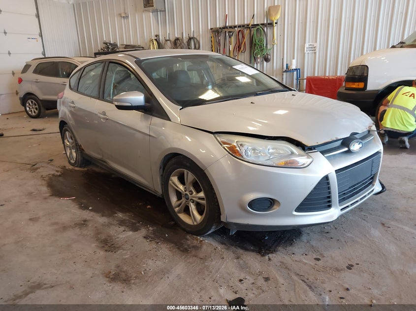 Vin: 1fadp3k21el148683, lot: 46101769, ford focus se 2014 img_1