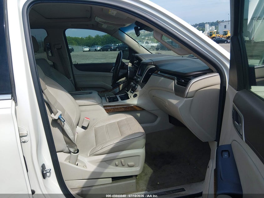 2015 GMC YUKON XL 1500 auction photo 5