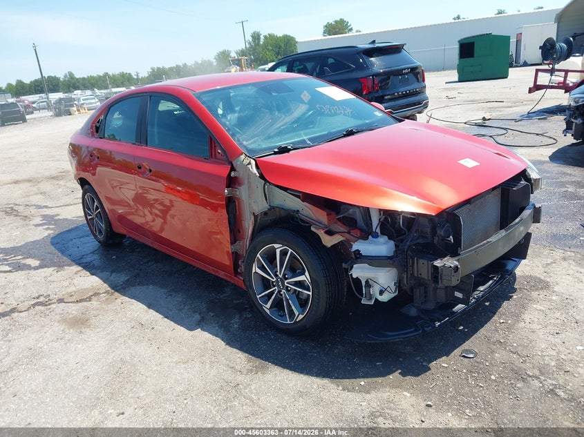 Vin: 3kpf24ad0ne477913, lot: 46101786, kia forte lxs 2022 img_1