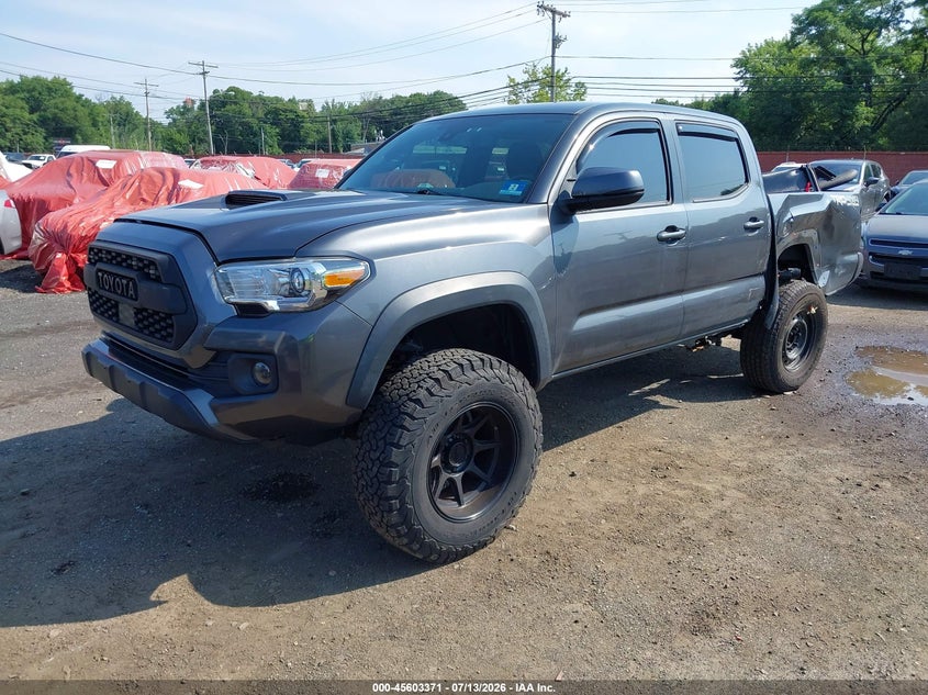 2020 TOYOTA TACOMA auction photo 2