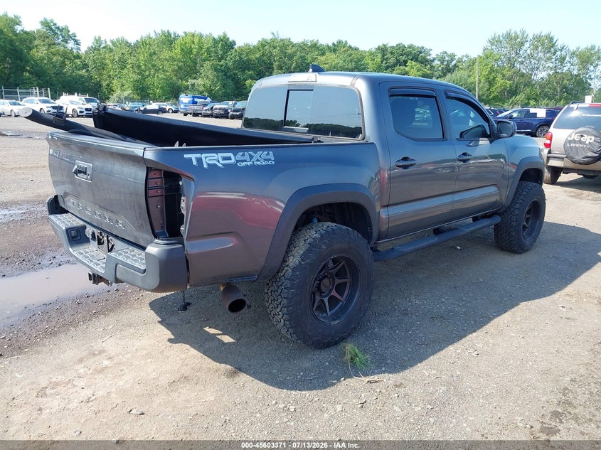 2020 TOYOTA TACOMA auction photo 4