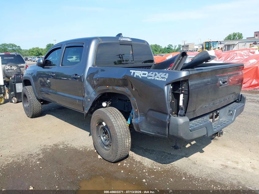 2020 TOYOTA TACOMA auction photo 6