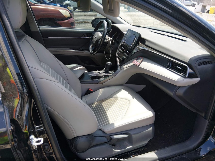 2021 TOYOTA CAMRY auction photo 5