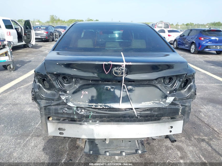 2017 TOYOTA CAMRY auction photo 6
